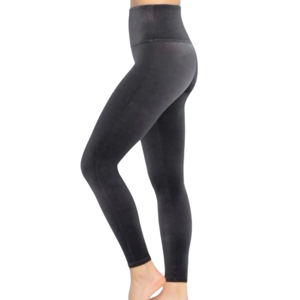 Spanx Ready To Wow Velvet Leggings Size 1X Style 2070P Luxurious Leggings